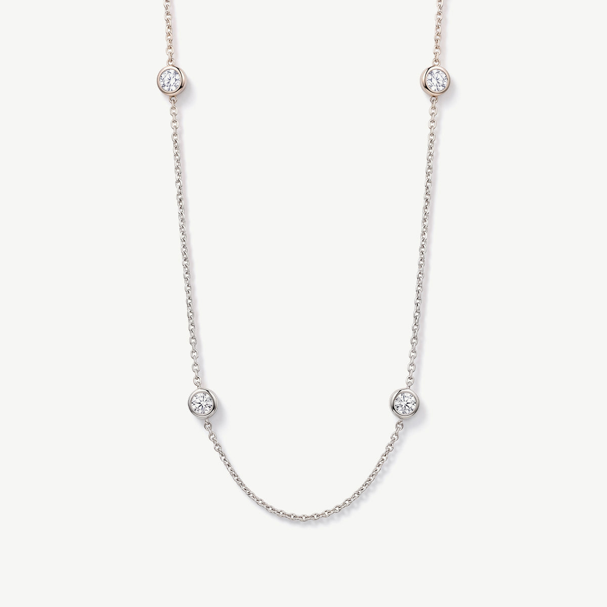 Collana Lunga con Punti Luce