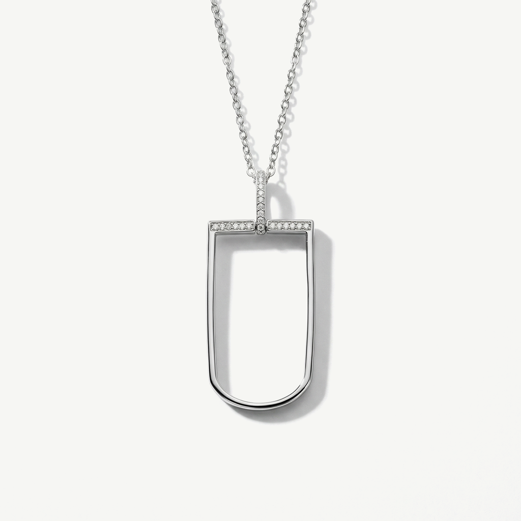 Collana con Ciondolo con Elemento Geometrico