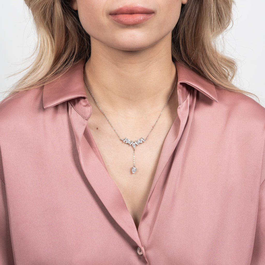 gid://shopify/Product/15795425411456_2