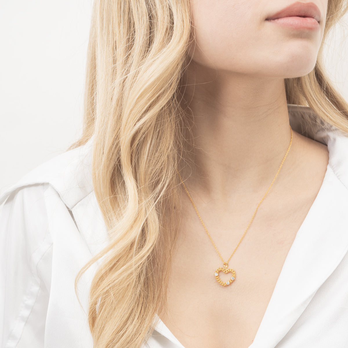 gid://shopify/Product/15795496976768_2