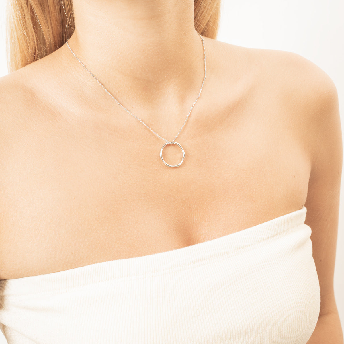 gid://shopify/Product/15504927654272_2