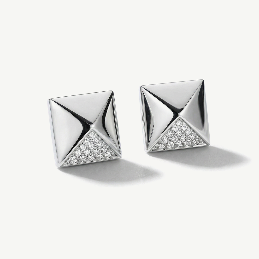 Orecchini con Elemento Geometrico