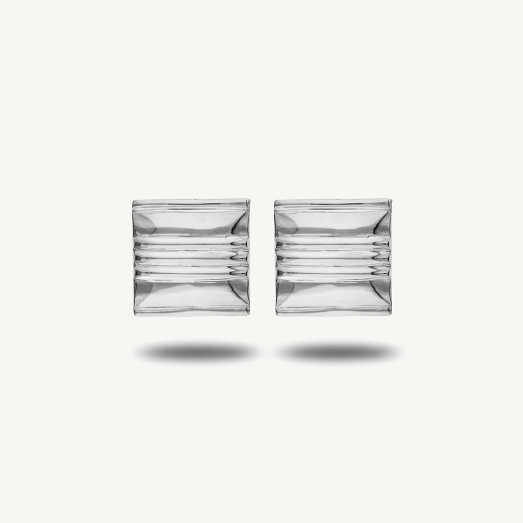 Orecchini con Elemento Geometrico