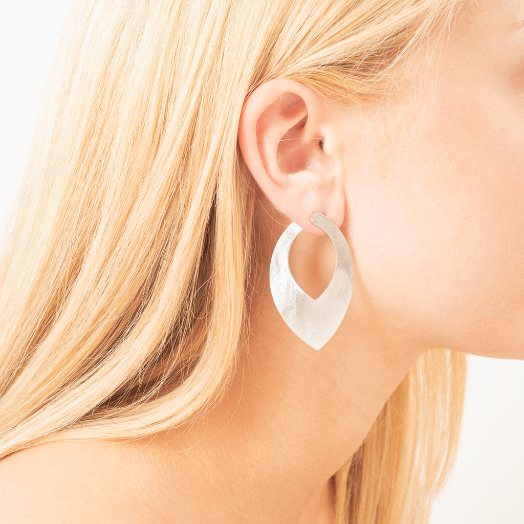 gid://shopify/Product/15504931684736_2