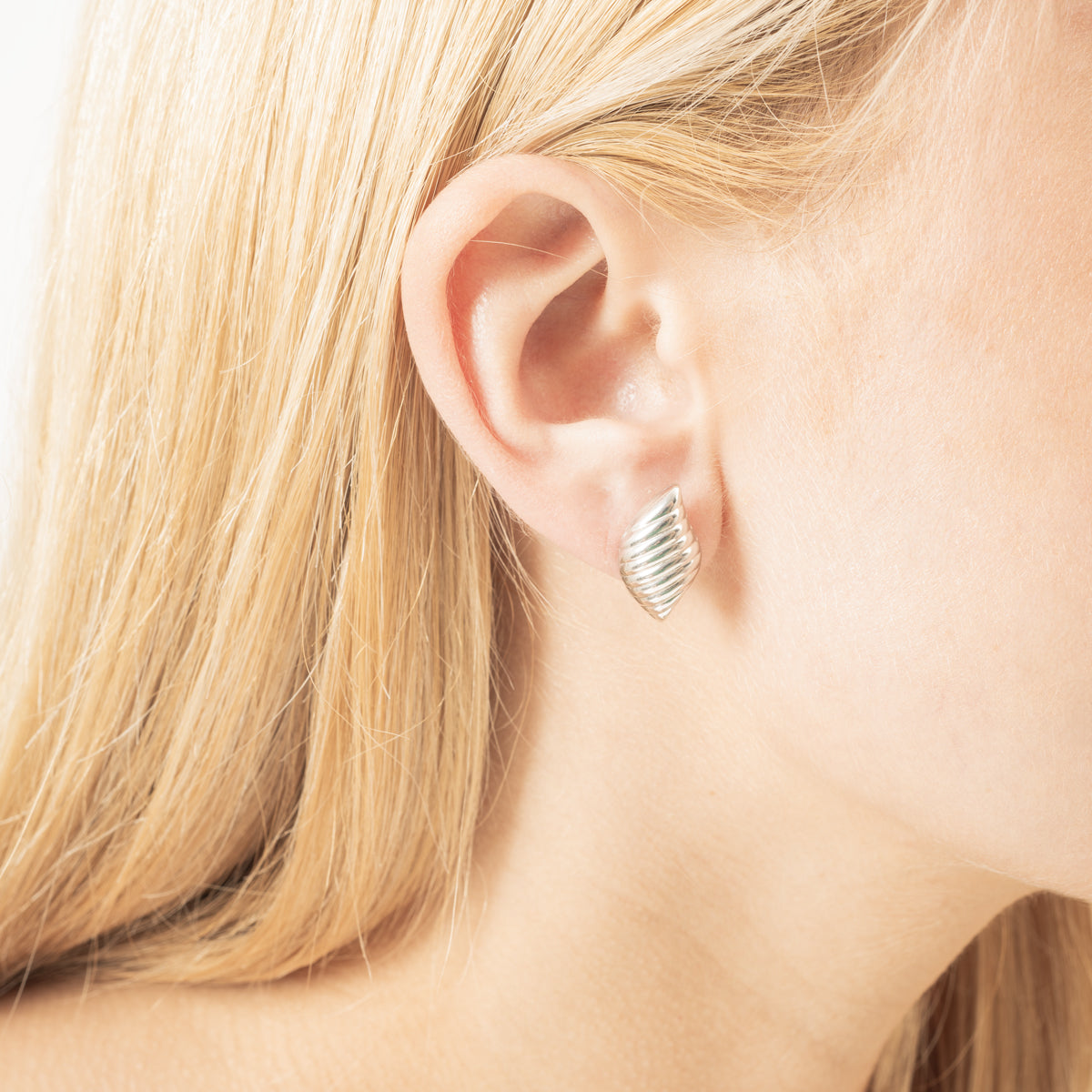 gid://shopify/Product/15504931422592_2